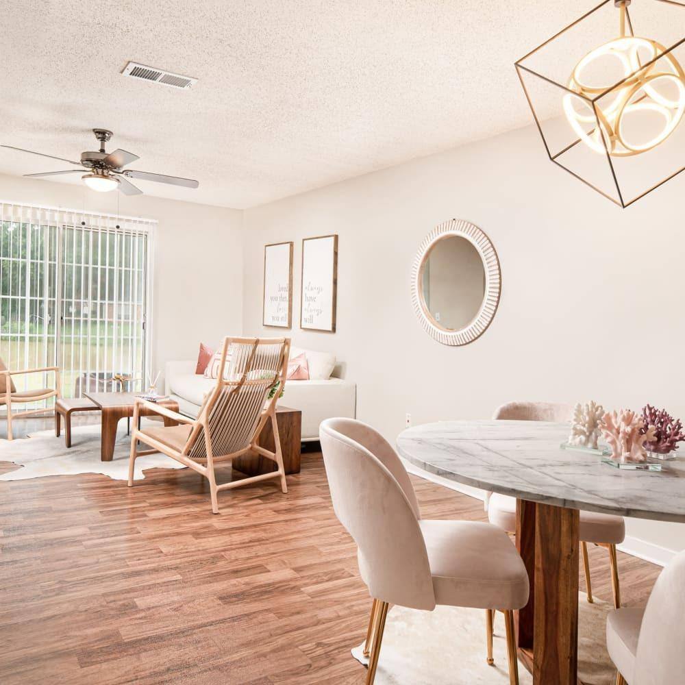 Apartment for rent at 260 Lowe Circle, Richland, MS 39218
