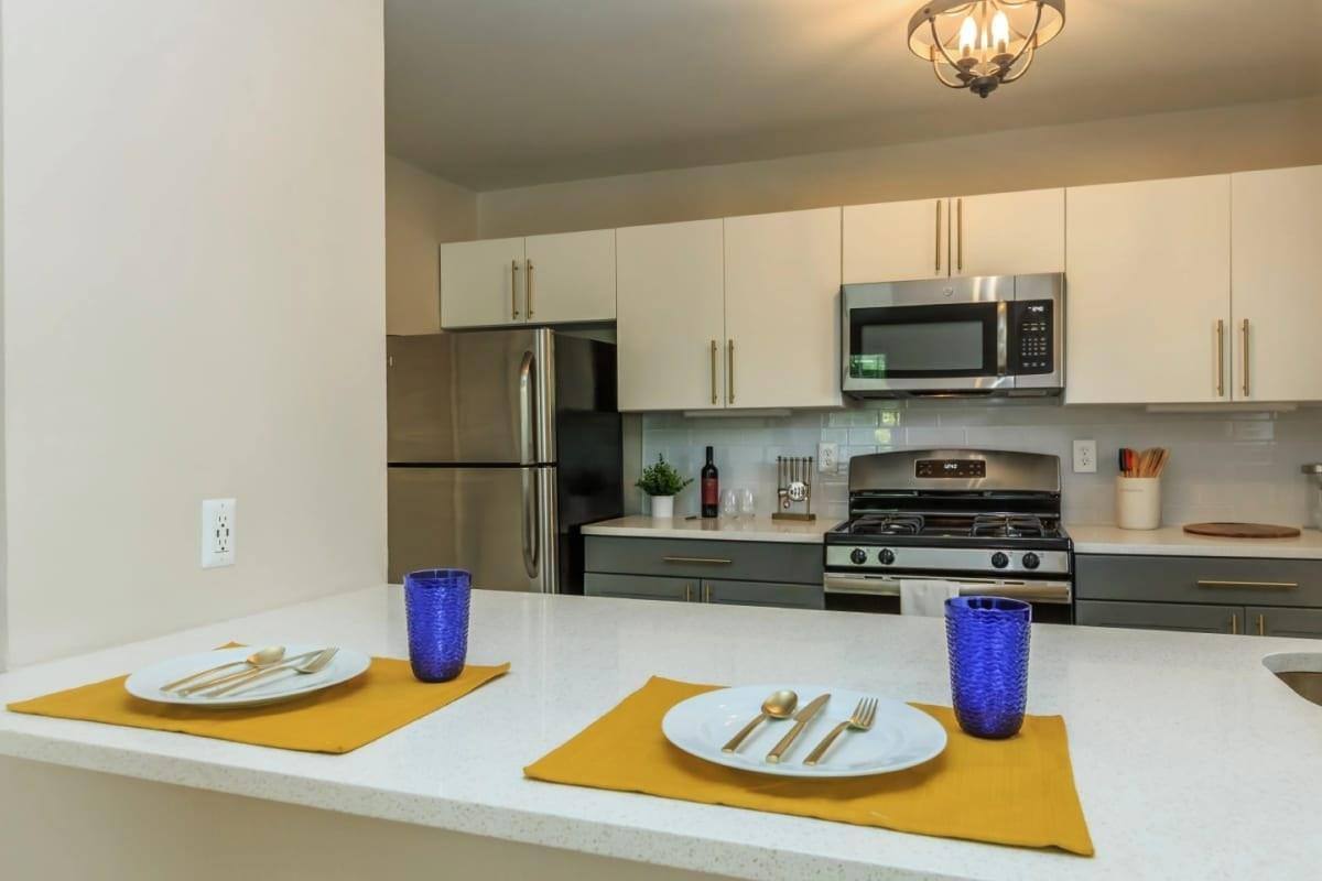 Apartment for rent at Peachtree Hills Apartment Homes, 480 Peachtree Hills Ave, Atlanta, GA 30305