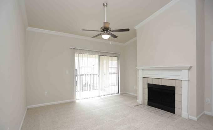 Apartment for rent at 4000 E Renner Rd, Richardson, TX 75082