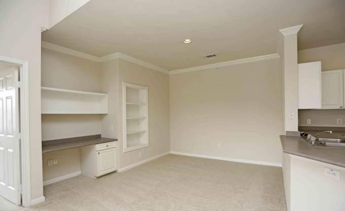 Apartment for rent at 4000 E Renner Rd, Richardson, TX 75082