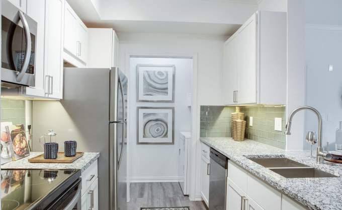 Apartment for rent at 7904 N Glen Dr, Irving, TX 75063