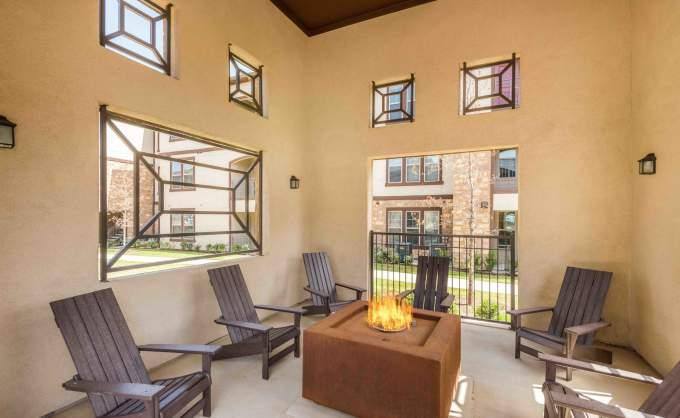 Apartment for rent at 10001 N Freeway, Fort Worth, TX 76177