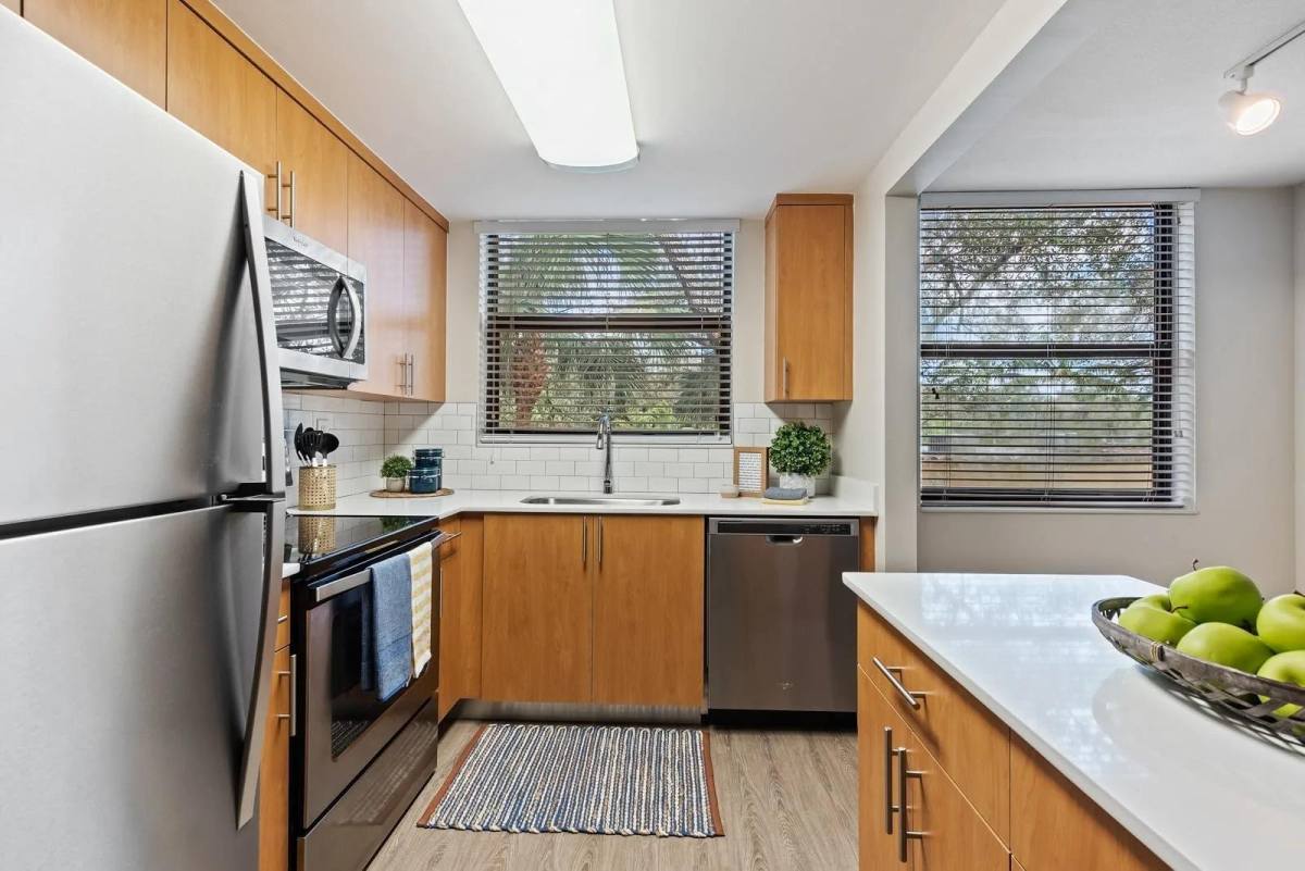 Apartment for rent at 14650 Bull Run Rd, Hialeah, FL 33014