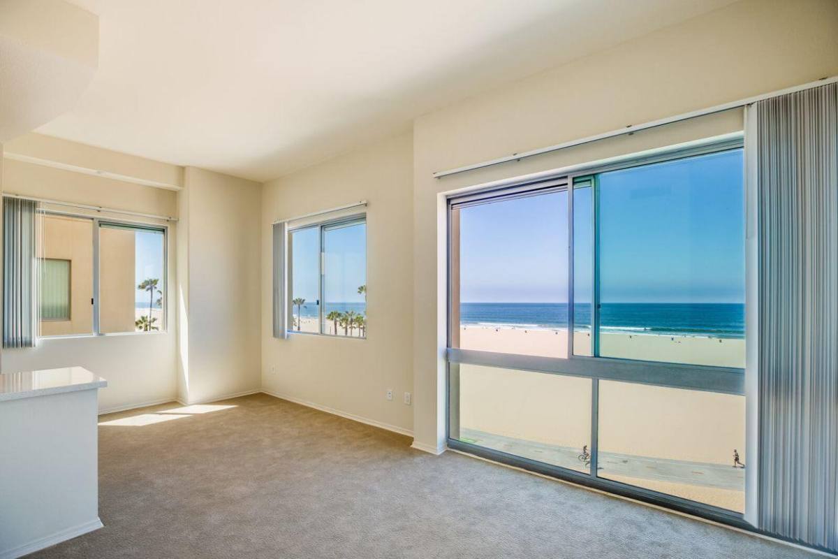 Apartment for rent at Sea Castle, 1725 Ocean Front Walk, Santa Monica, CA 90401