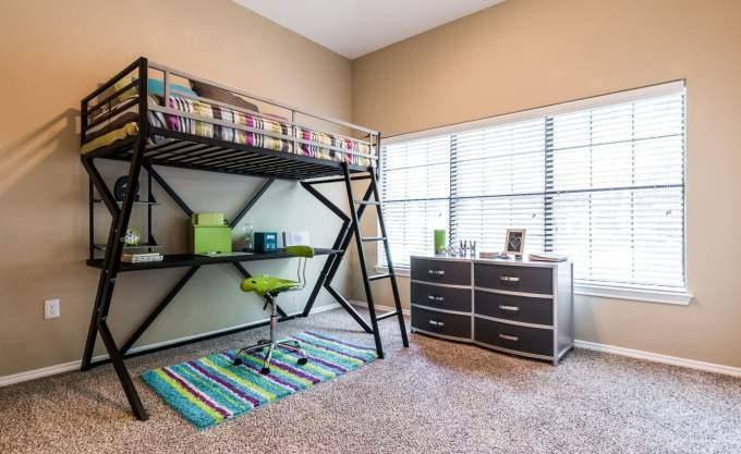 Apartment for rent at 800 W Renner Rd, Richardson, TX 75080