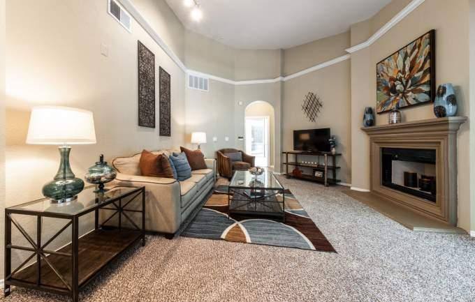 Apartment for rent at 800 W Renner Rd, Richardson, TX 75080