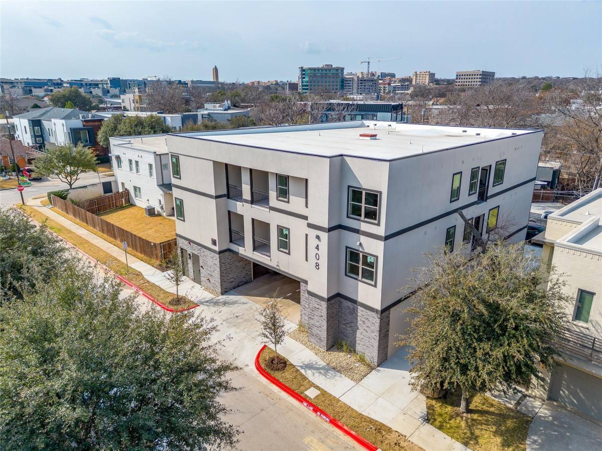 House for rent at 408 Foch St, Fort Worth, TX 76107