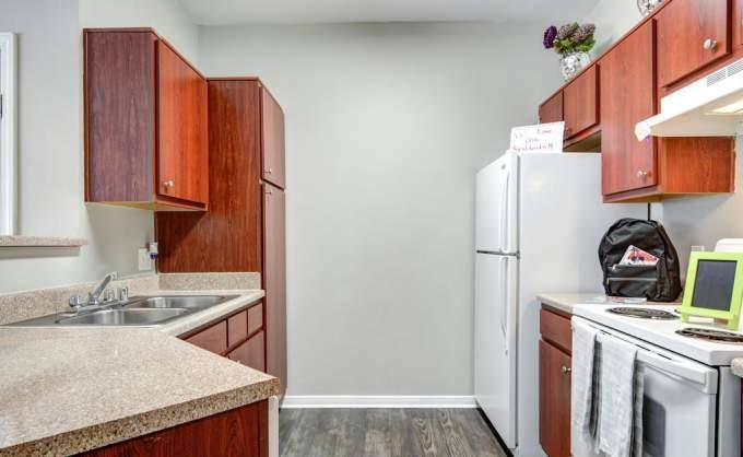 Apartment for rent at 4599 W Davis St #1121, Dallas, TX 75211