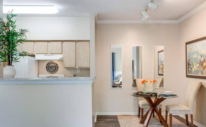 Apartment for rent at 1531 Duncanville Rd #1121, Dallas, TX 75211