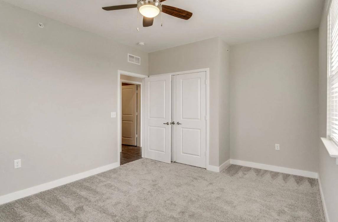 Apartment for rent at 1151 W Normantown Rd, Romeoville, IL 60446