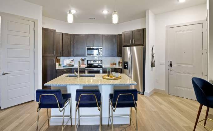 Apartment for rent at 850 Greenside Dr, Richardson, TX 75080