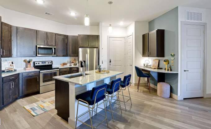 Apartment for rent at 850 Greenside Dr, Richardson, TX 75080