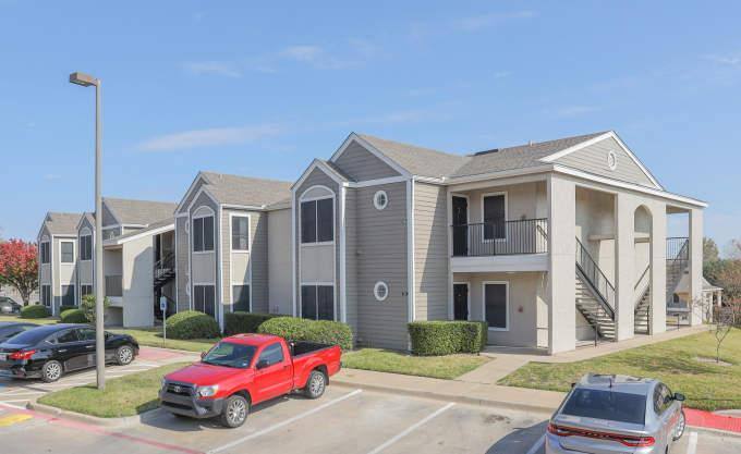 Apartment for rent at 6800 S Cockrell Hill Rd #1121, Dallas, TX 75236