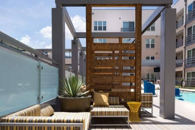 Apartment for rent at 11711 Domain Dr, Austin, TX 78758