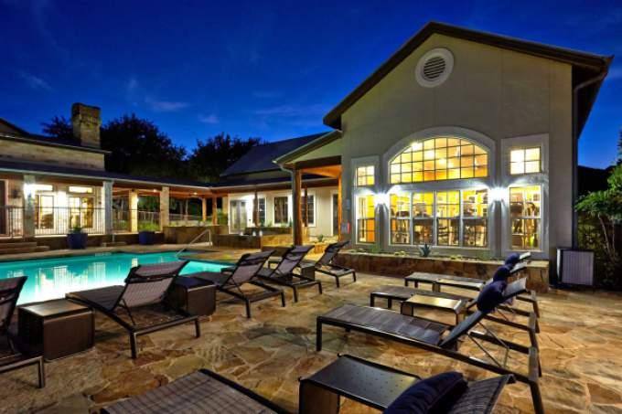 Apartment for rent at 2716 Barton Creek Blvd, Austin, TX 78735