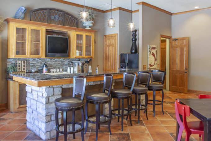 Apartment for rent at 8801 La Cresada Dr, Austin, TX 78749