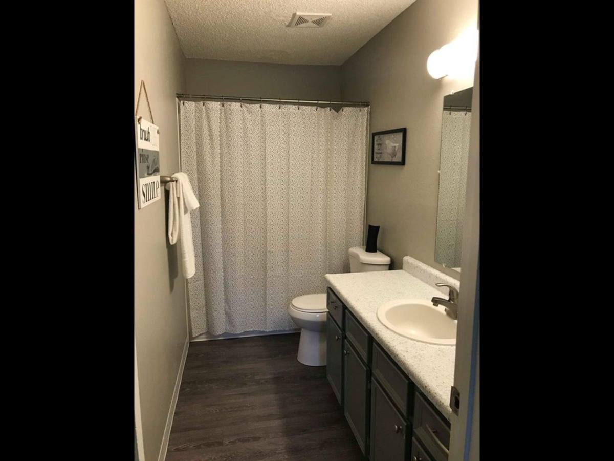 Apartment for rent at The Enclave Apartment Homes, 3274 W Ashlan Ave, Fresno, CA 93722