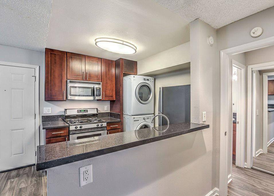 Apartment for rent at Atwater Cove Apartment Homes, 425 Merrimac Way, Costa Mesa, CA 92626