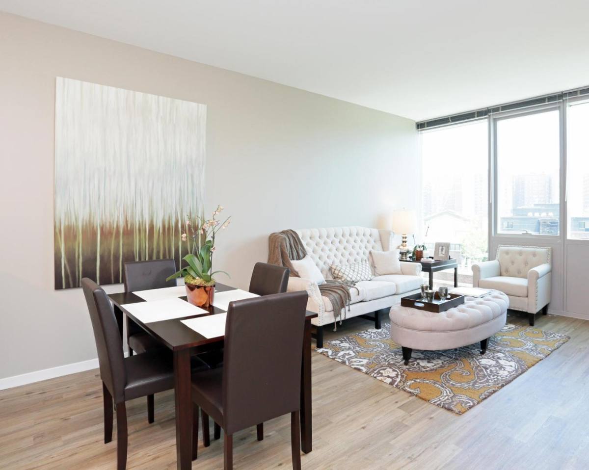 Apartment for rent at 3740 N Halsted St, Chicago, IL 60613
