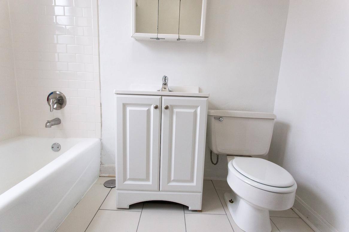 Apartment for rent at 5339 S Woodlawn Ave, Chicago, IL 60615