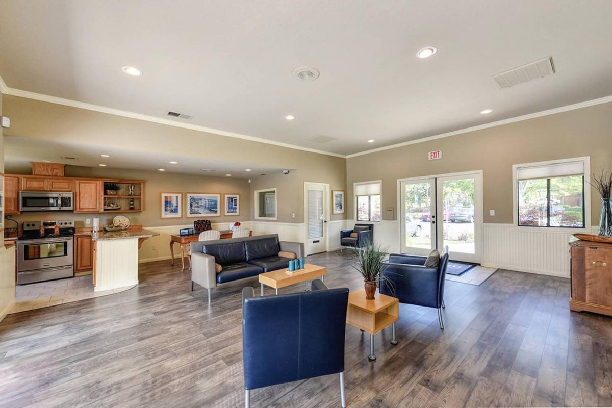 Apartment for rent at Lakeview Village, 7565 Shoreline Dr, Stockton, CA 95219