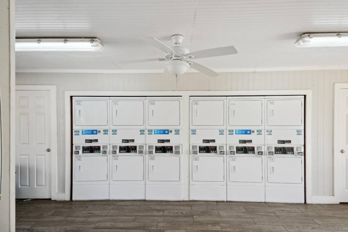Apartment for rent at 1718 Northside Dr, Valdosta, GA 31602