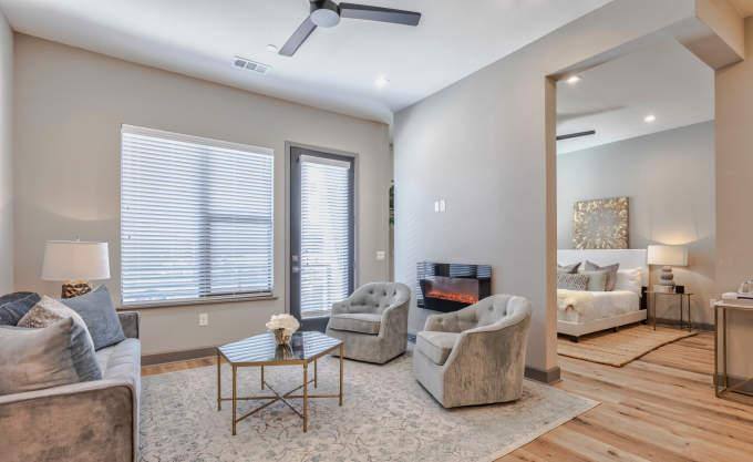 Apartment for rent at 1818 Park Ave, Dallas, TX 75215