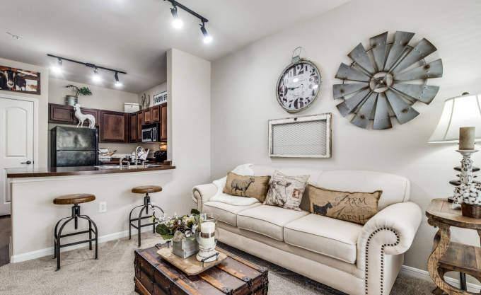 Apartment for rent at 3198 Parkwood Blvd, Frisco, TX 75034