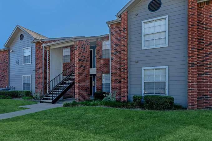 Apartment for rent at 9510 Westpark Dr #1121, Fort Worth, TX 76126