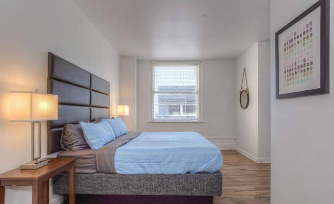 Apartment for rent at 410 W 7th St, Fort Worth, TX 76102