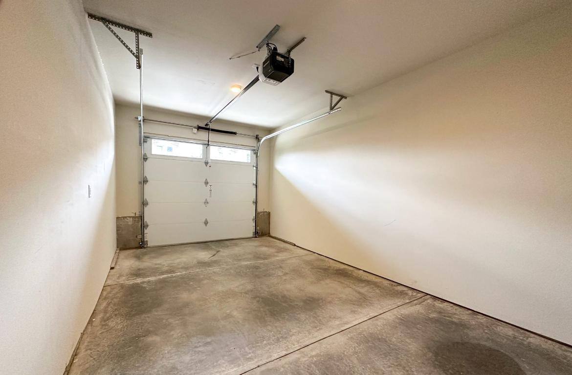 Apartment for rent at 4624 Lancaster Dr NE, Salem, OR 97305
