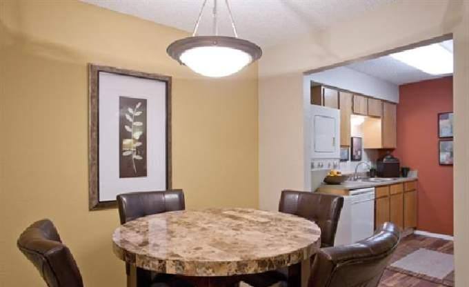 Apartment for rent at 333 E Denton Dr, Euless, TX 76039