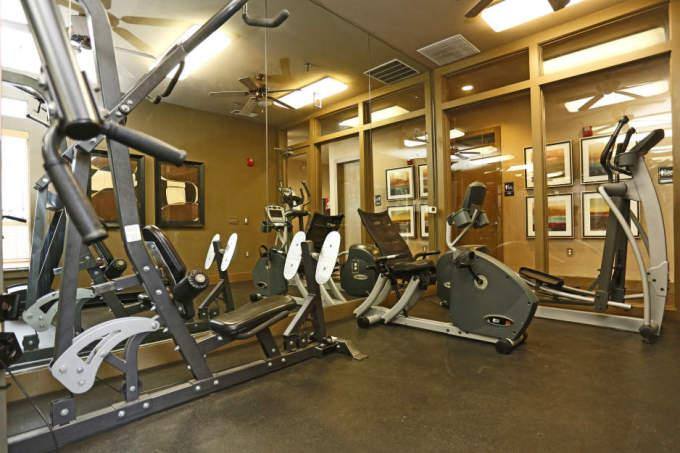 Apartment for rent at 1853 W Mockingbird Lane #1121, Dallas, TX 75235