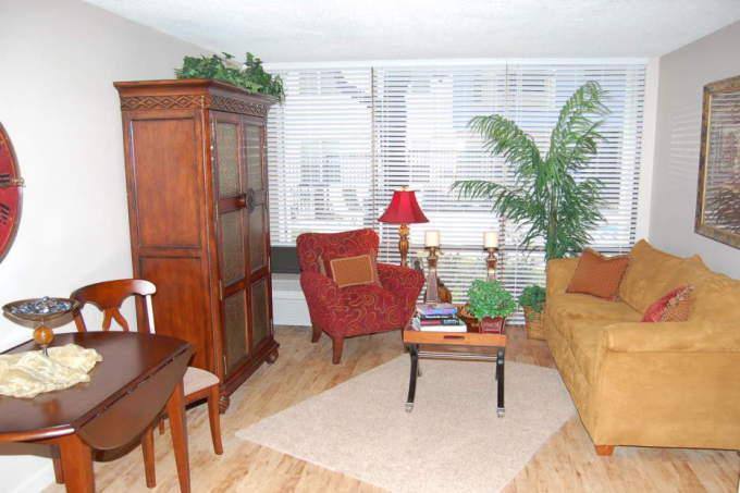 Apartment for rent at 1853 W Mockingbird Lane #1121, Dallas, TX 75235