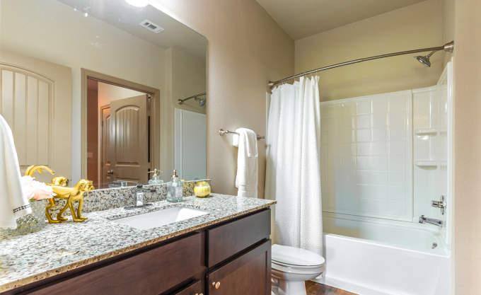 Apartment for rent at 1650 Candler Dr, Burleson, TX 76028