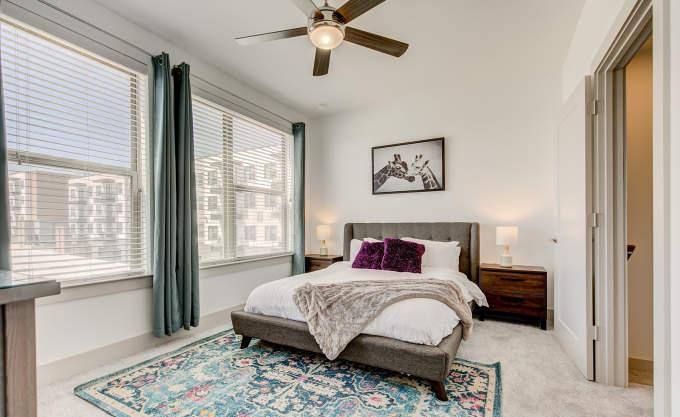 Apartment for rent at 220 E Broadway Ave, Fort Worth, TX 76104