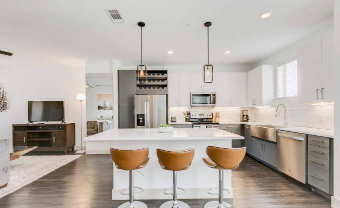 Apartment for rent at 220 E Broadway Ave, Fort Worth, TX 76104