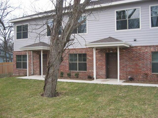 Apartment for rent at Springdale Estates, 1050 Springdale Rd, Austin, TX 78721