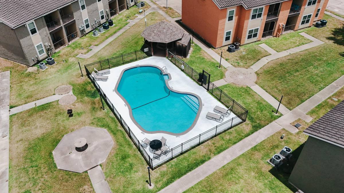 Apartment for rent at 210 Northcross St, Victoria, TX 77904