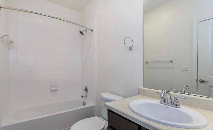 Apartment for rent at 5712 Azle Ave #2121, Fort Worth, TX 76106