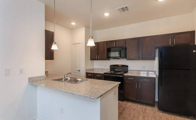 Apartment for rent at 5712 Azle Ave #2121, Fort Worth, TX 76106