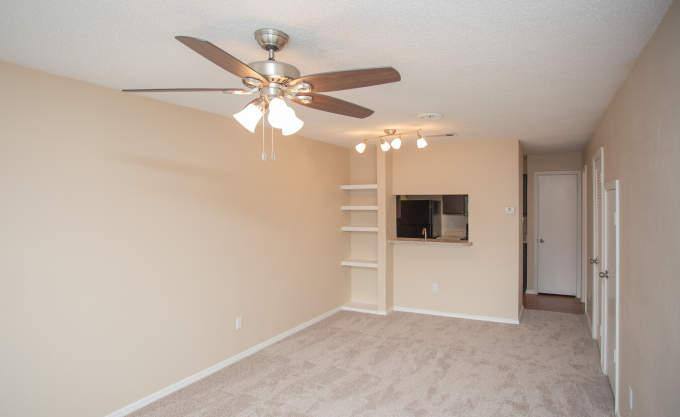 Apartment for rent at 2701 Parkview Lane #2121, Bedford, TX 76022