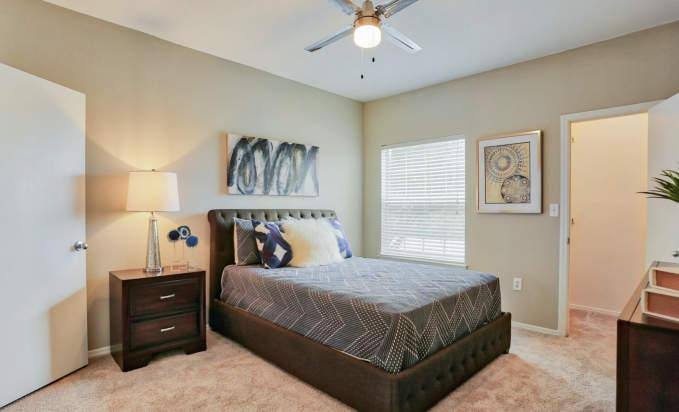 Apartment for rent at 2501 Ohio Dr, Plano, TX 75093