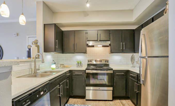 Apartment for rent at 2501 Ohio Dr, Plano, TX 75093