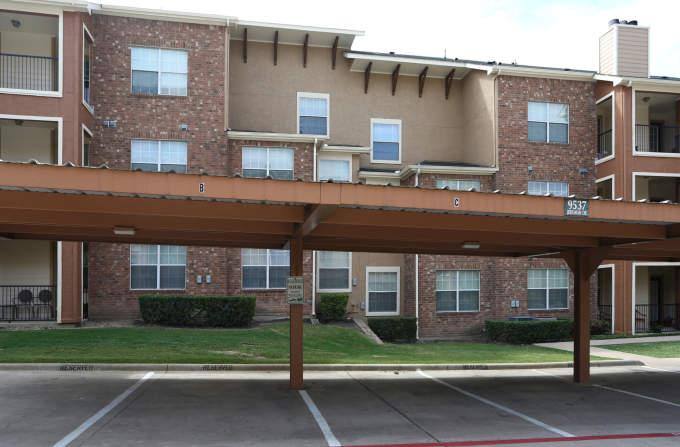 Apartment for rent at 2950 Alemeda St, Fort Worth, TX 76108