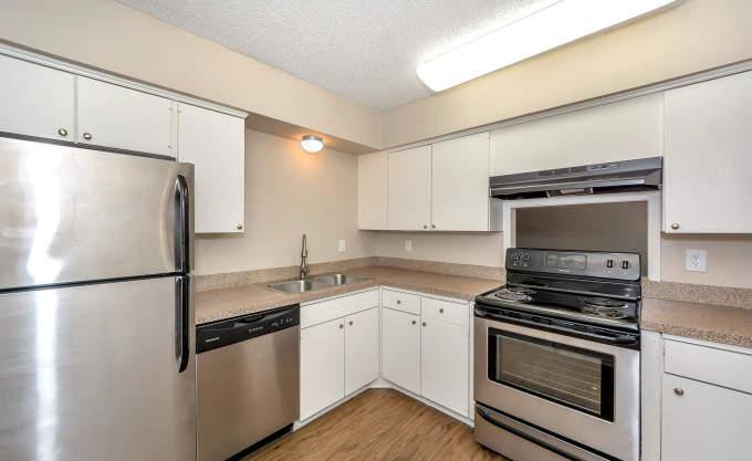 Apartment for rent at 14645 Las Flores Dr, Dallas, TX 75254