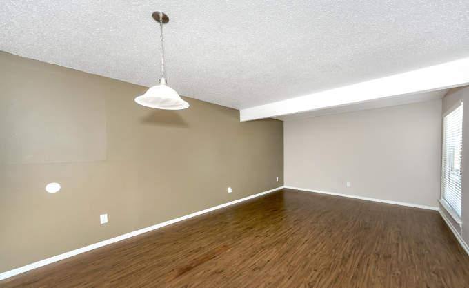 Apartment for rent at 14645 Las Flores Dr, Dallas, TX 75254