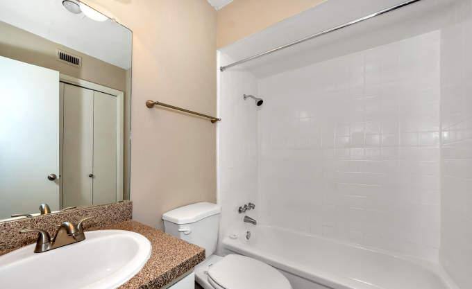 Apartment for rent at 14645 Las Flores Dr, Dallas, TX 75254