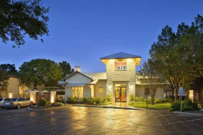 Apartment for rent at 2800 Bartons Bluff Lane, Austin, TX 78746