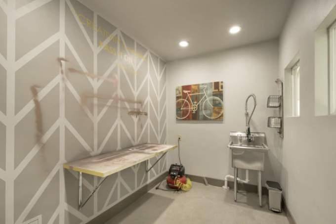 Apartment for rent at 2800 Bartons Bluff Lane, Austin, TX 78746